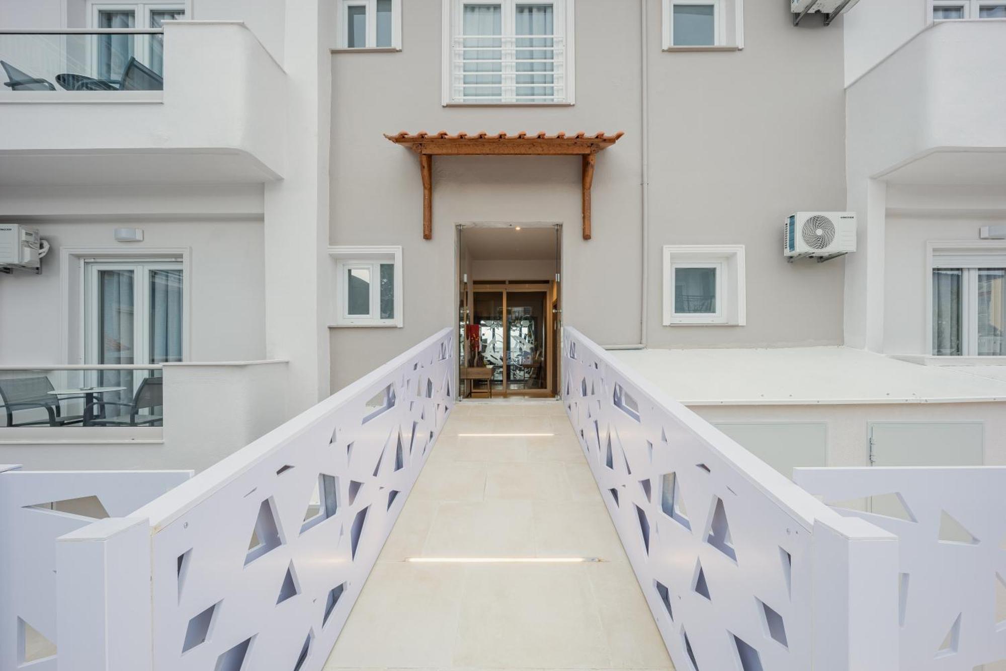 Anna Beach Suites Limenaria  Exterior foto